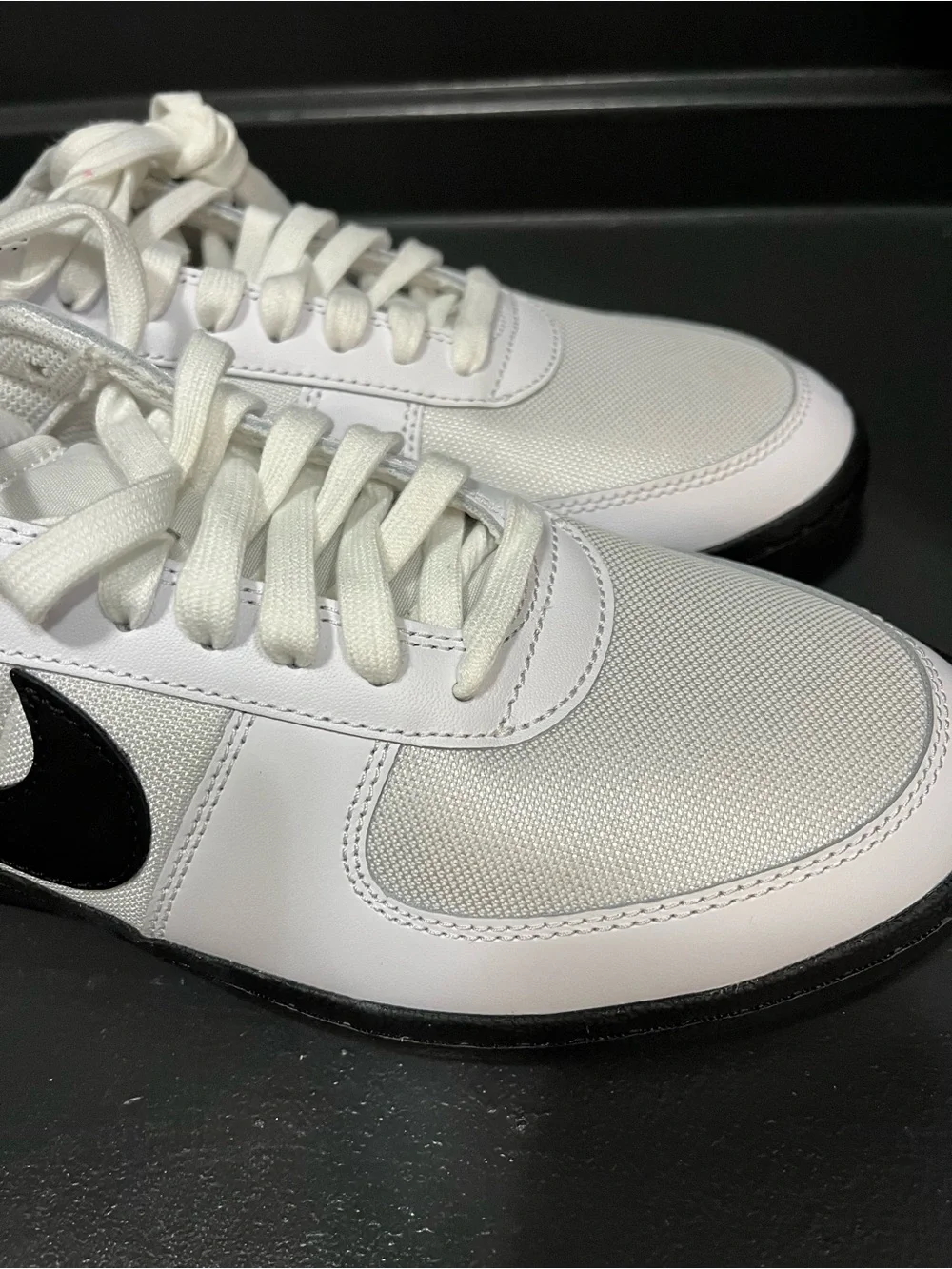 Nike Field General Leather Football Cleat/AstroTurfs Sz10.5 ‘82 Throwback Wh/Blk